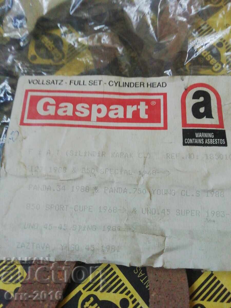 Auction  Lot of gaskets for FIAT, Zastava car repair