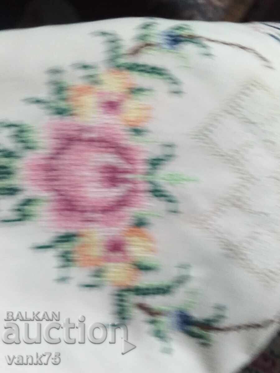 Ръчно бродирани карета