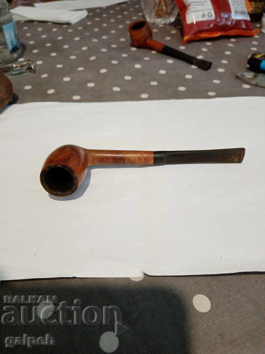 ΕΝΑΣ ΑΓΩΓΟΣ