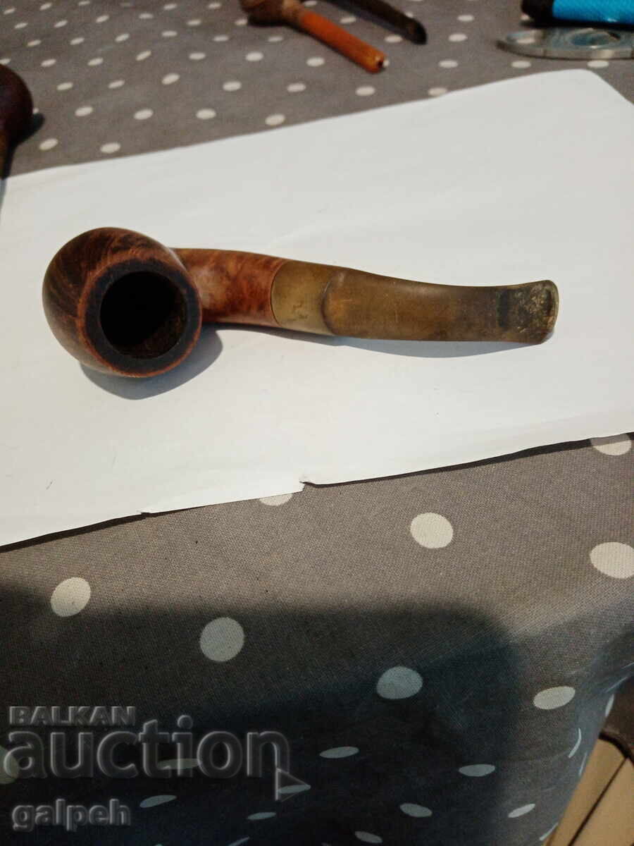 ΕΝΑΣ ΑΓΩΓΟΣ