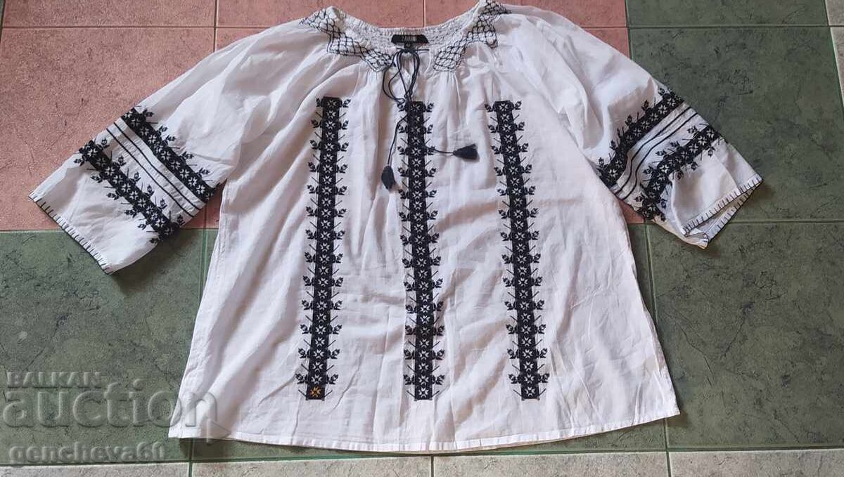 Μπλούζα με κεντημένα μανίκια για φορεσιά με τιμή € 20.00 | 39.12 BGN