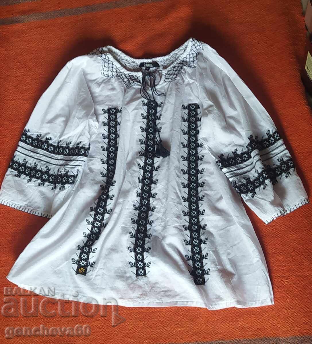 Blouse with embroidered sleeves for traditional costume