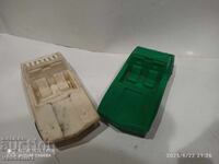 Δύο πολωνικά πλαστικά αυτοκινητάκια