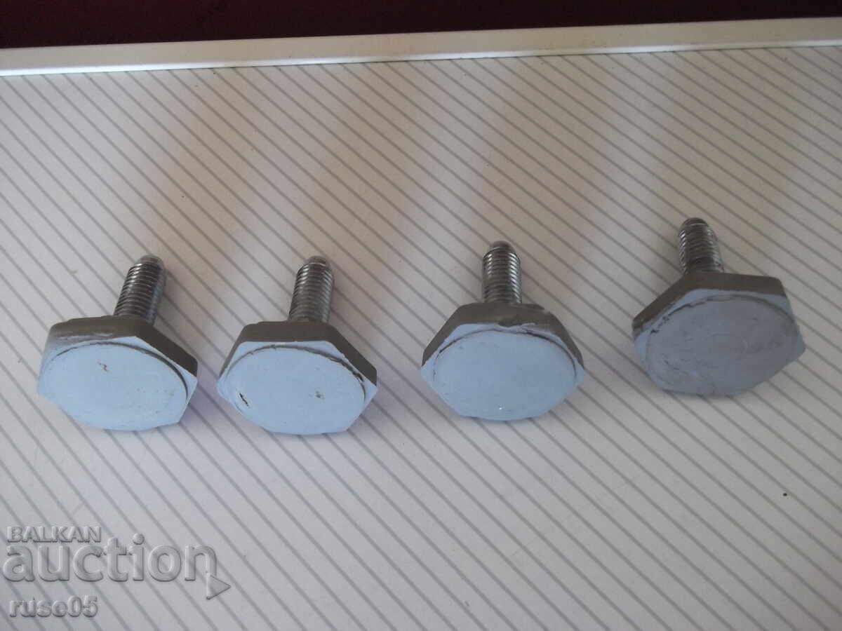 Παράδοση 4 τεμ. ρυθμιζόμενα αποστάτες για ανύψωση πλυντηρίων και λοιπά -2