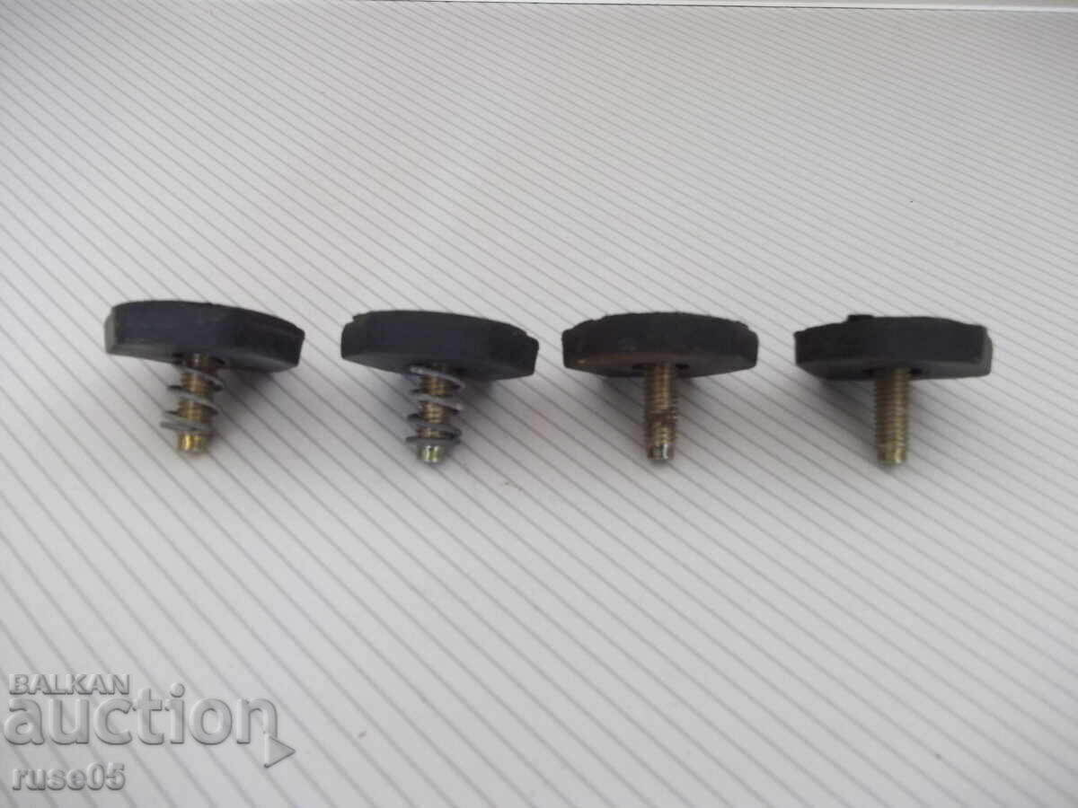 Δημοπρασία 4 τμχ. ρυθμιζόμενα αποστάτες για ανύψωση πλυντηρίων και λοιπά