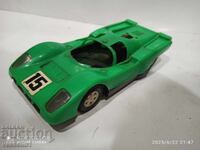 Cărucior vechi bulgăresc de Silistra cu mecanism de fricțiune