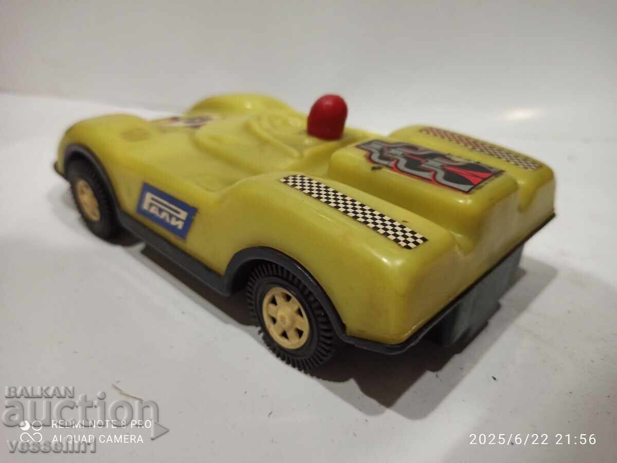 Old Bulgarian car with friction mechanism, Silistra with price 12.00 BGN | € 6.14