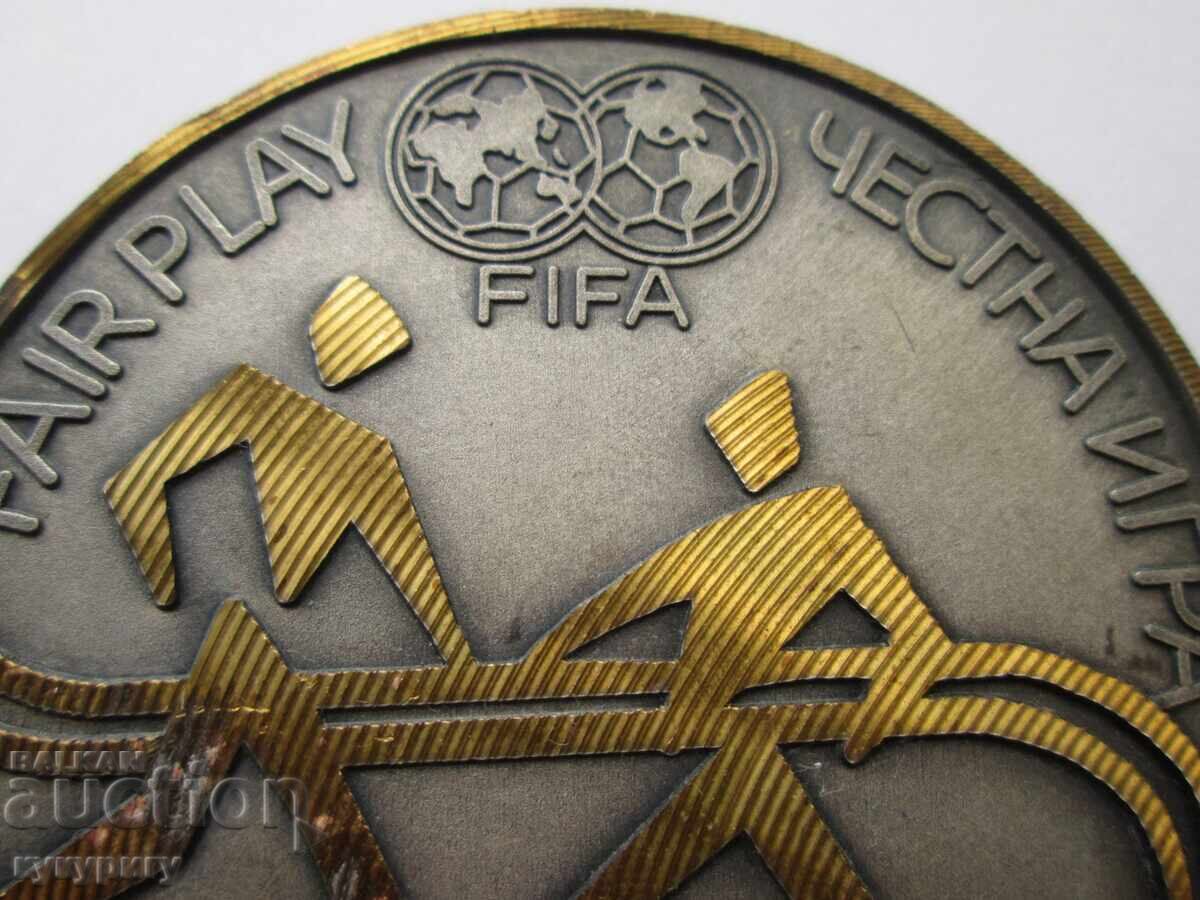 FIFA FAIRPLAY Table Medal Plaque BFS Fair Play Football with price 75.00 BGN | € 38.35 FIFA FAIRPLAY Table Medal Plaque BFS Fair Play Football with price 75.00 BGN | € 38.35