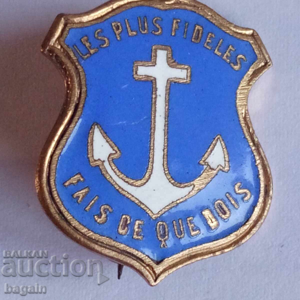 Lot of rare badges - 5 Lot of rare badges - 5