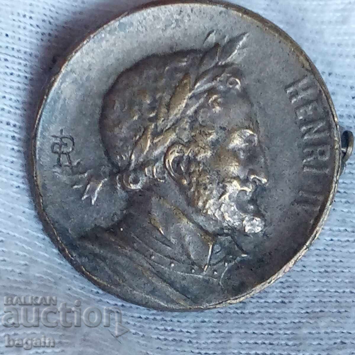 Lot of rare badges - 7 Lot of rare badges - 7