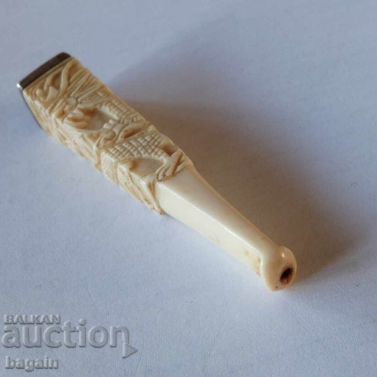 Țigări din fildeș și argint cu preț € 51.13 | 100.00 BGN