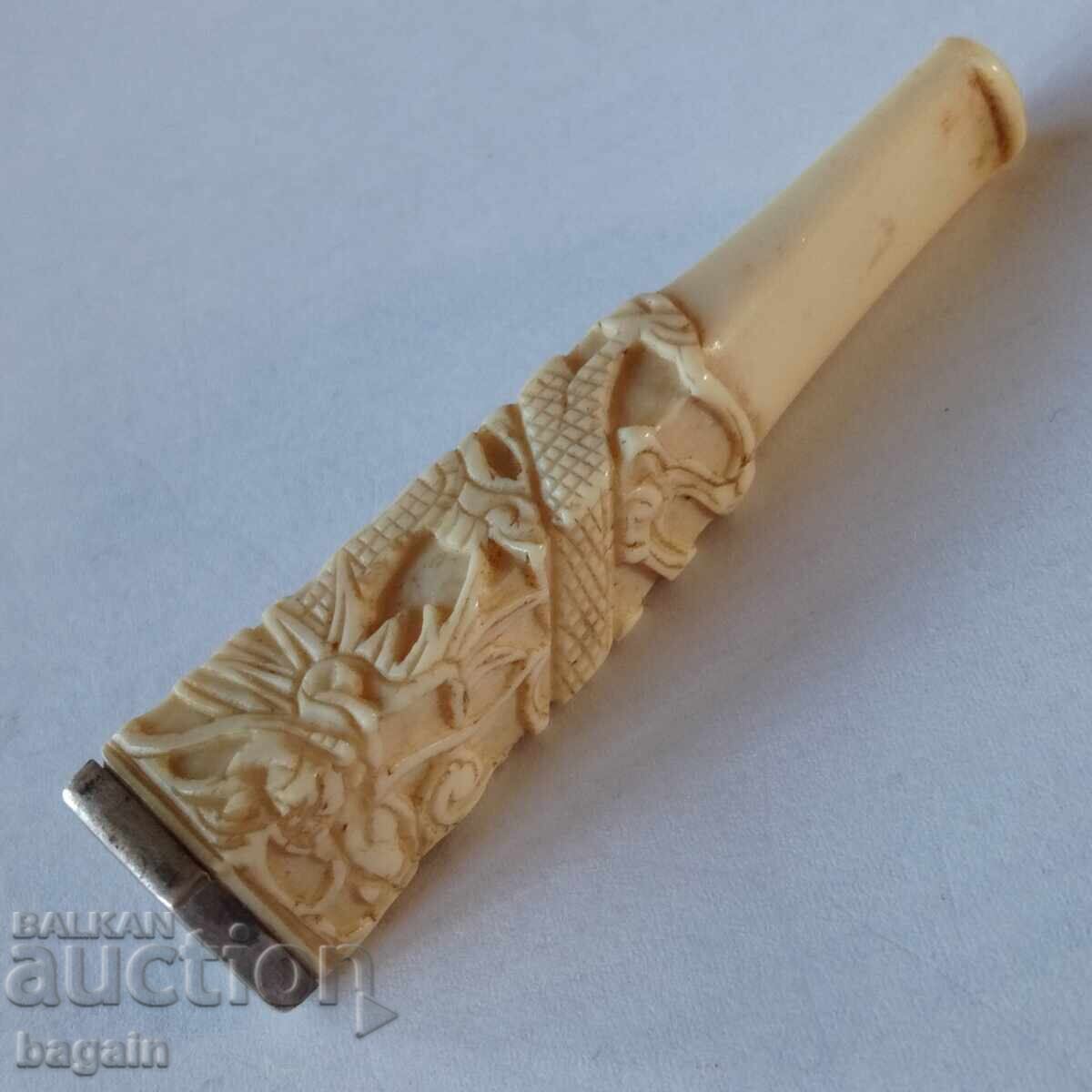 Ivory and Silver Cigarettes