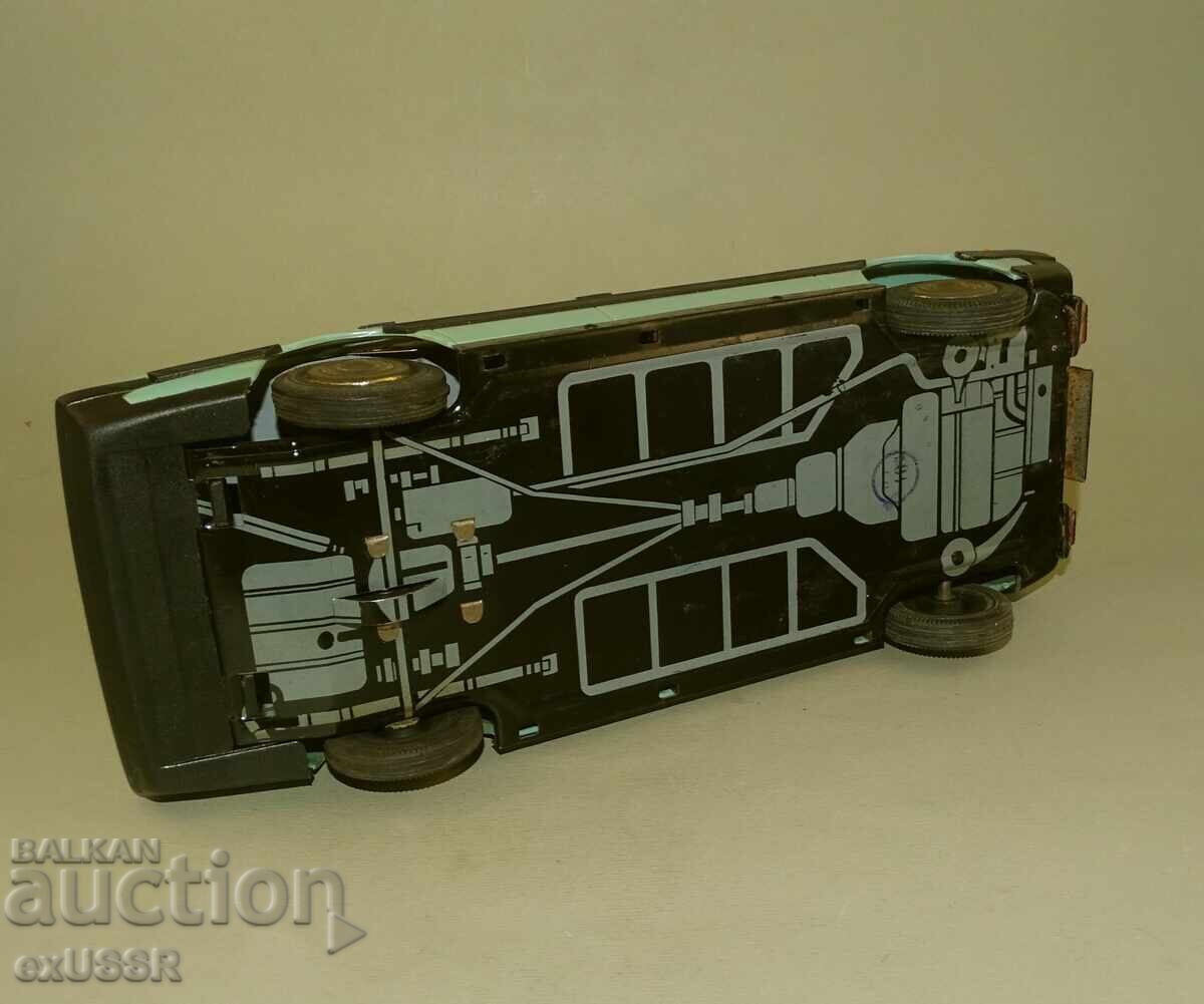 Аукцион Стара играчка кола количка Полонез FSO Polonez Аукцион Стара играчка кола количка Полонез FSO Polonez