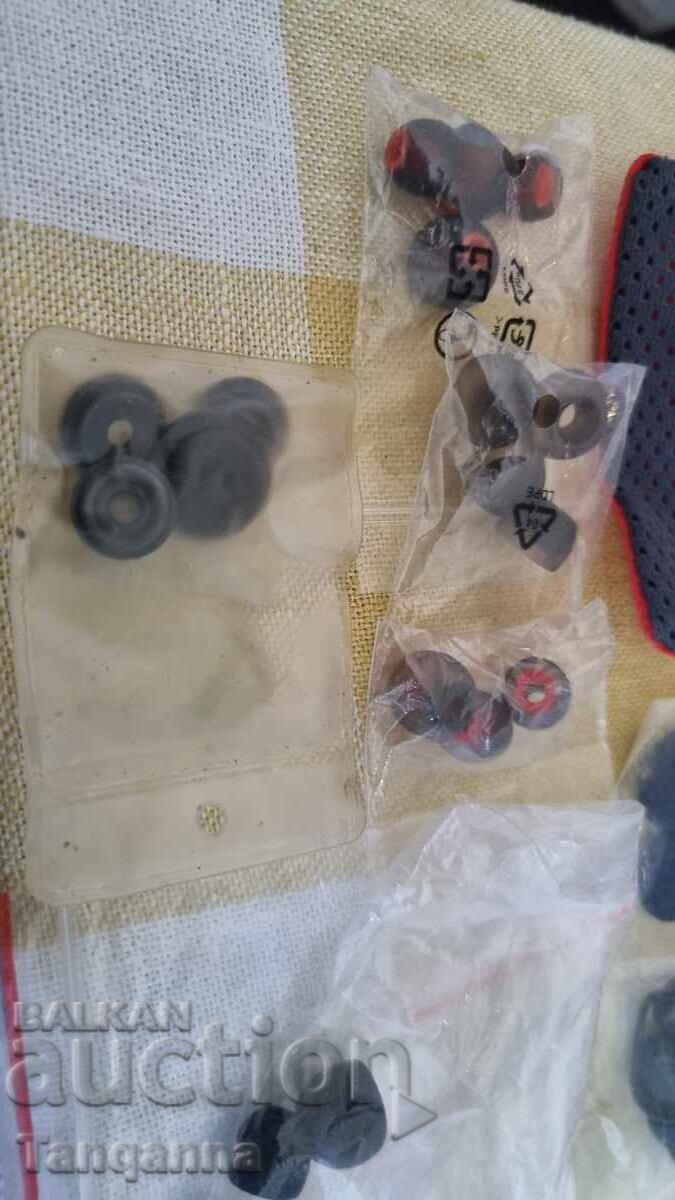 Typical for headphones with price 20.00 BGN | € 10.23