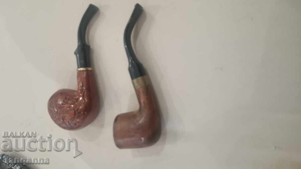 Two pipes for a collection Two pipes for a collection