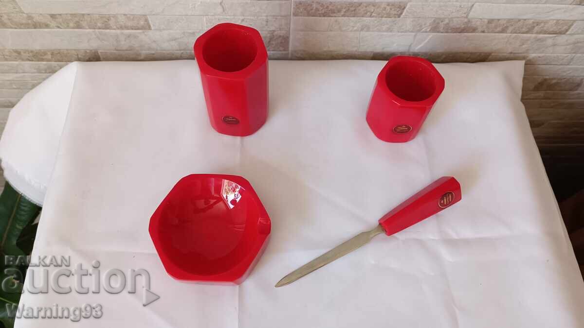 Catalin set (vase, pencil holder, ashtray, letter opener) - 5
