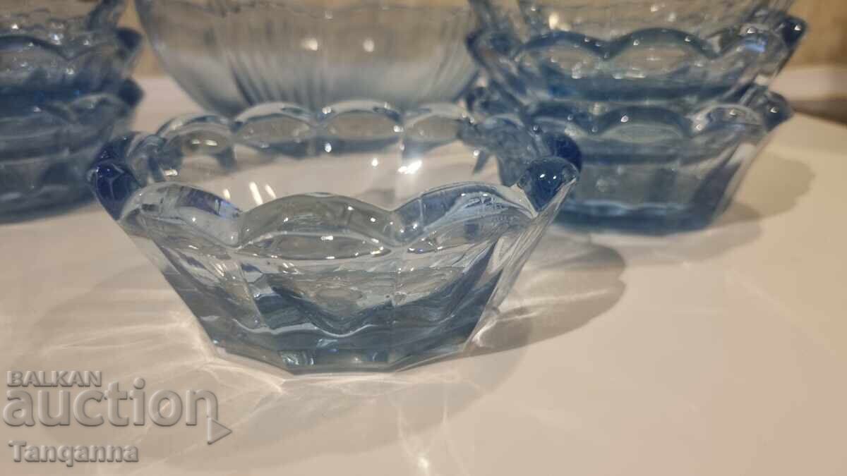 Κούπα με φλιτζάνια με τιμή 30.00 BGN | € 15.34