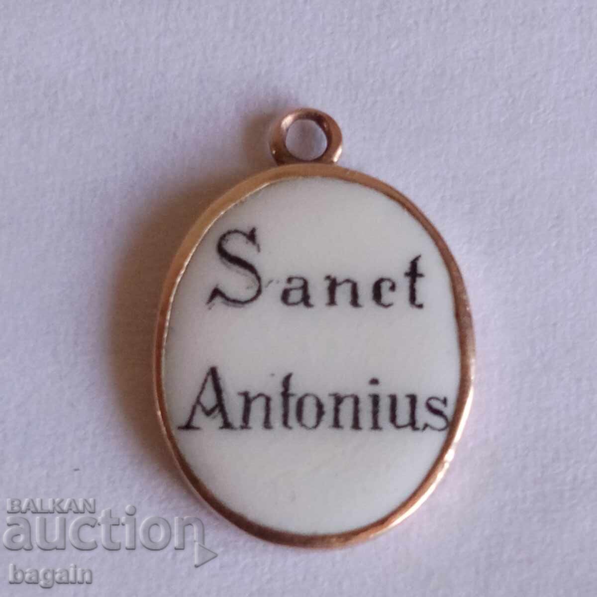 Auction Gold, silver with enamel. Lot Auction Gold, silver with enamel. Lot