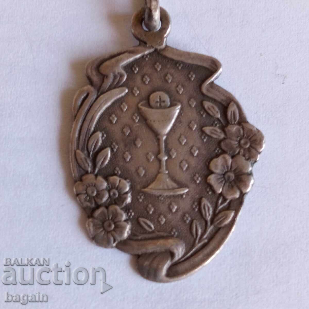 Gold, silver with enamel. Lot - 5 Gold, silver with enamel. Lot - 5