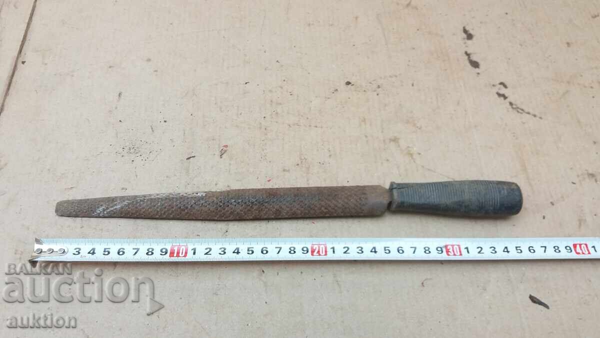 OLD SAW TOOL - 5 OLD SAW TOOL - 5