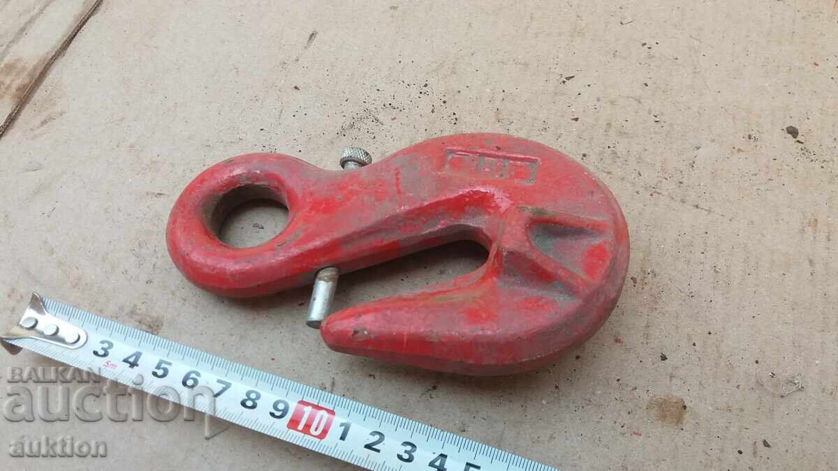 Аукцион МАСИВНА КУКА, ЧЕНГЕЛ ОТ КРАН С МАРКИРОВКА