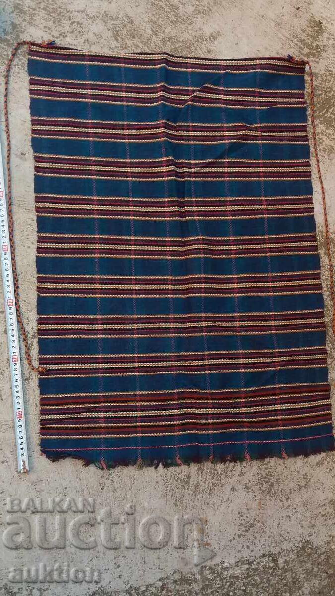 PRESTILĂ EXCELENTĂ DIN LÂNĂ DE EPOCĂ cu preț 8.99 BGN | € 4.60 PRESTILĂ EXCELENTĂ DIN LÂNĂ DE EPOCĂ cu preț 8.99 BGN | € 4.60