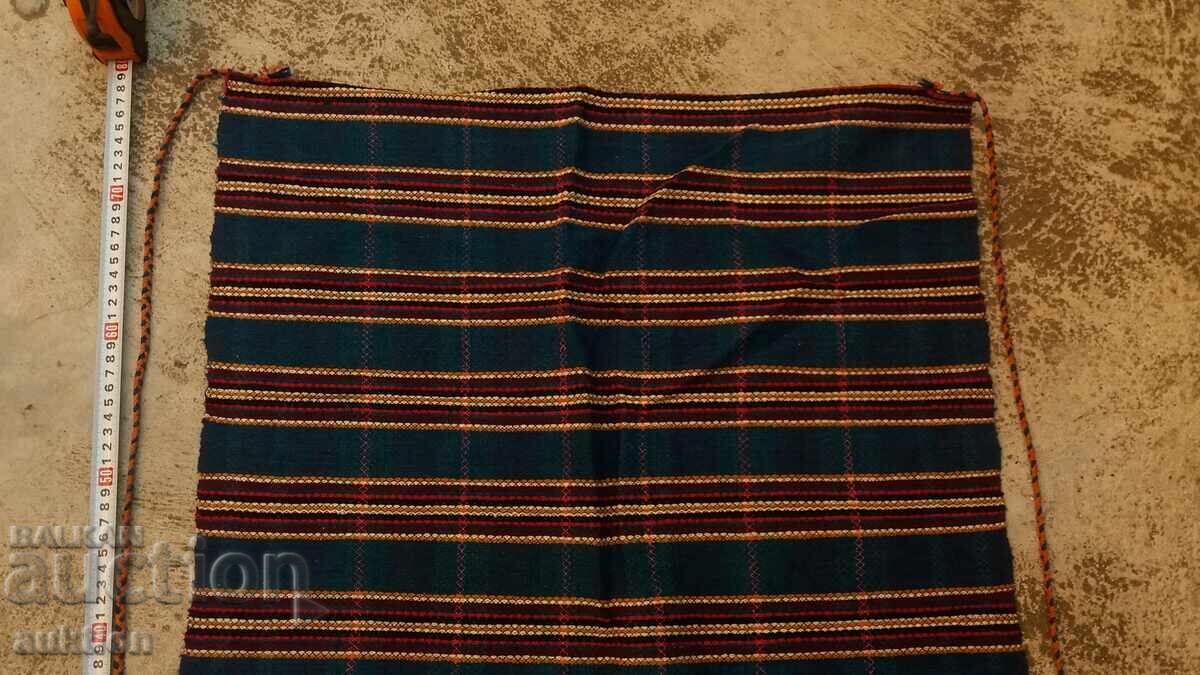 Licitație PRESTILĂ EXCELENTĂ DIN LÂNĂ DE EPOCĂ Licitație PRESTILĂ EXCELENTĂ DIN LÂNĂ DE EPOCĂ