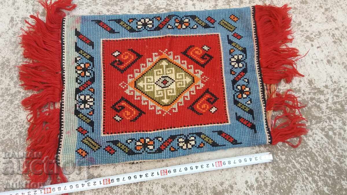 HUSA DE PERNĂ DIN LÂNĂ CUSUTĂ MANUAL - RODOPICĂ