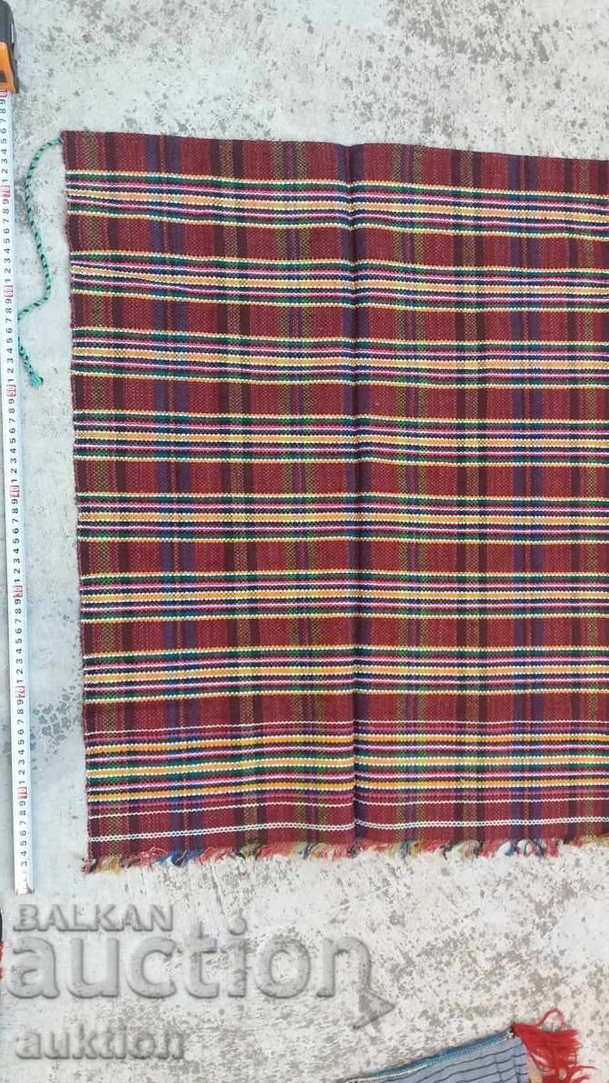 PRESTILĂ EXCELENTĂ DIN LÂNĂ DE EPOCĂ PRESTILĂ EXCELENTĂ DIN LÂNĂ DE EPOCĂ