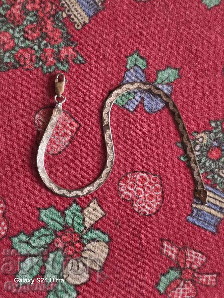 Delivery of Silver bracelet. 18 cm. I'm listing over 100 auctions. Take a look