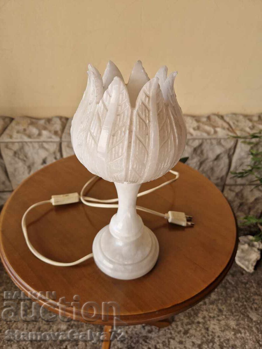 Δημοπρασία Όμορφη αντίκα γαλλική μαρμάρινη επιτραπέζια λάμπα