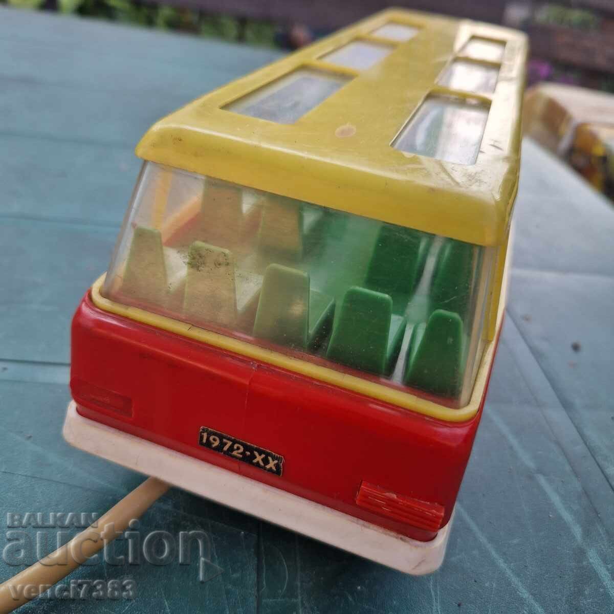 Old toy bus - 5