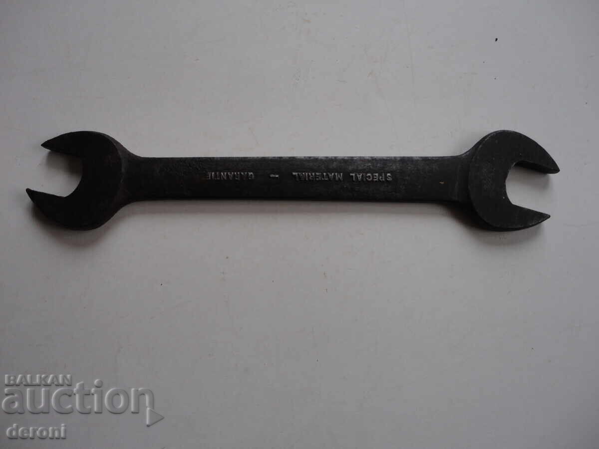 Армейски ключ Hazet Special Material 18719 - 6 Армейски ключ Hazet Special Material 18719 - 6