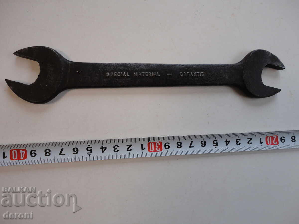 Армейски ключ Hazet Special Material 18719 Армейски ключ Hazet Special Material 18719