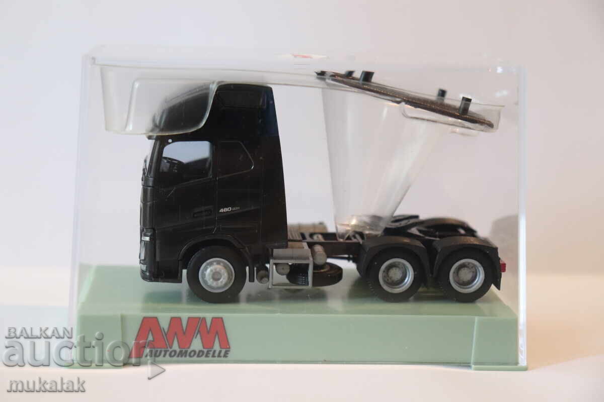 AWM H0 1/87 VOLVO ВЛЕКАЧ КАМИОН МОДЕЛ ТИР - 5 AWM H0 1/87 VOLVO ВЛЕКАЧ КАМИОН МОДЕЛ ТИР - 5