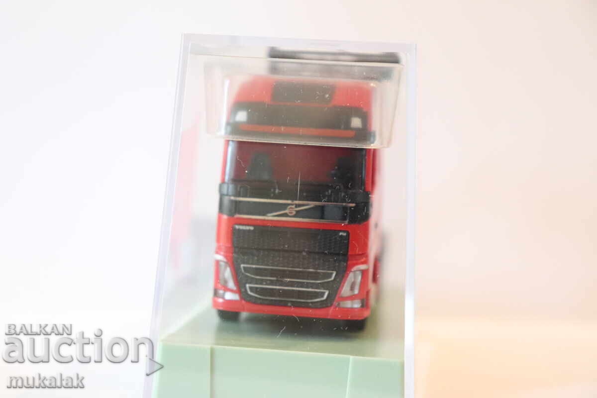 Licitație AWM H0 1/87 VOLVO TIR CAMION CAP TRACTOR MODEL