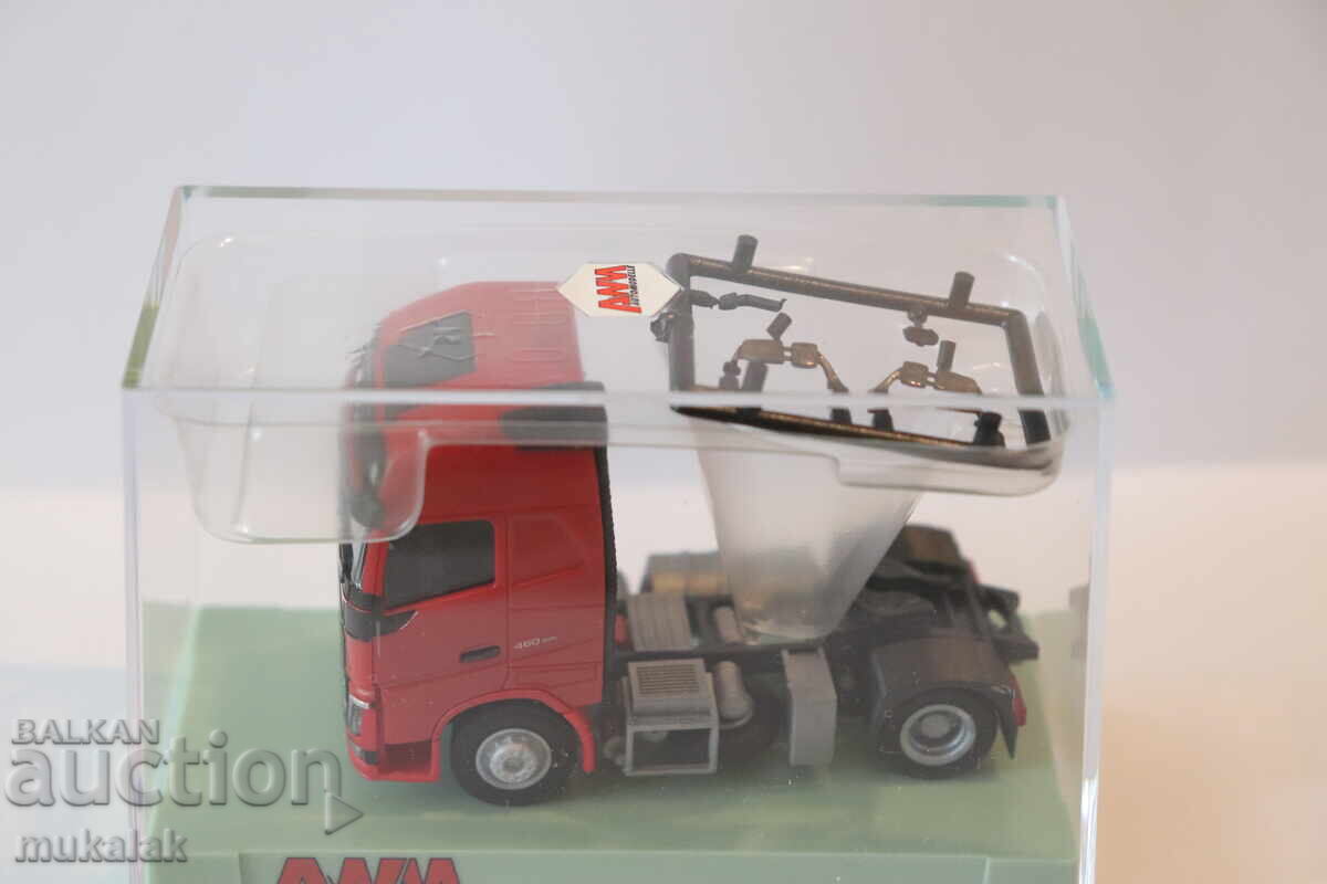 AWM  H0 1/87 VOLVO  ВЛЕКАЧ  КАМИОН  МОДЕЛ  ТИР с цена 25.00 лв. | € 12.78