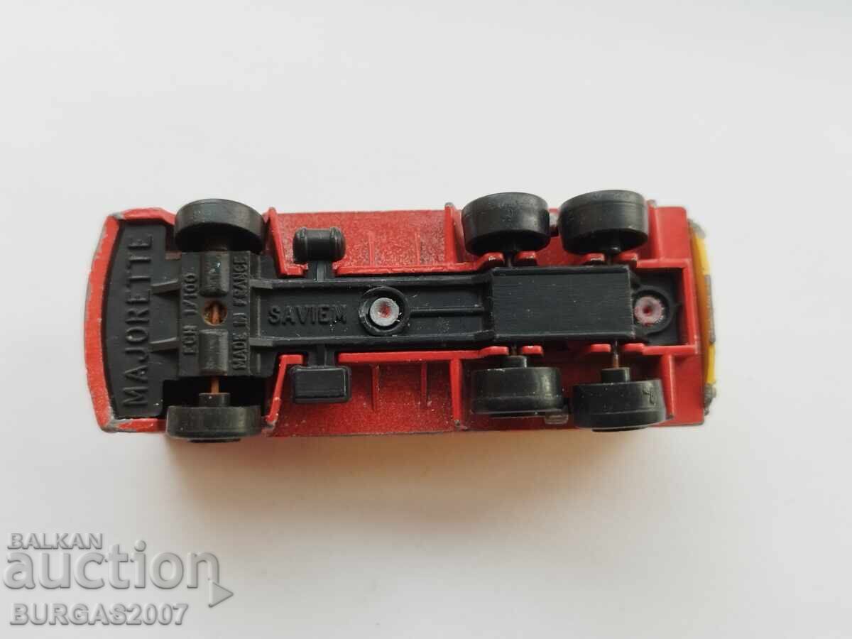 Old metal cart, SAVIEM, Majorette, made in France - 5 Old metal cart, SAVIEM, Majorette, made in France - 5