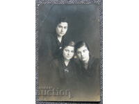 Fotografie veche de grup 1927