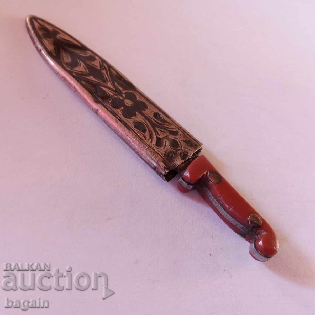 Caucasian knife, kama, yatagan Caucasian knife, kama, yatagan