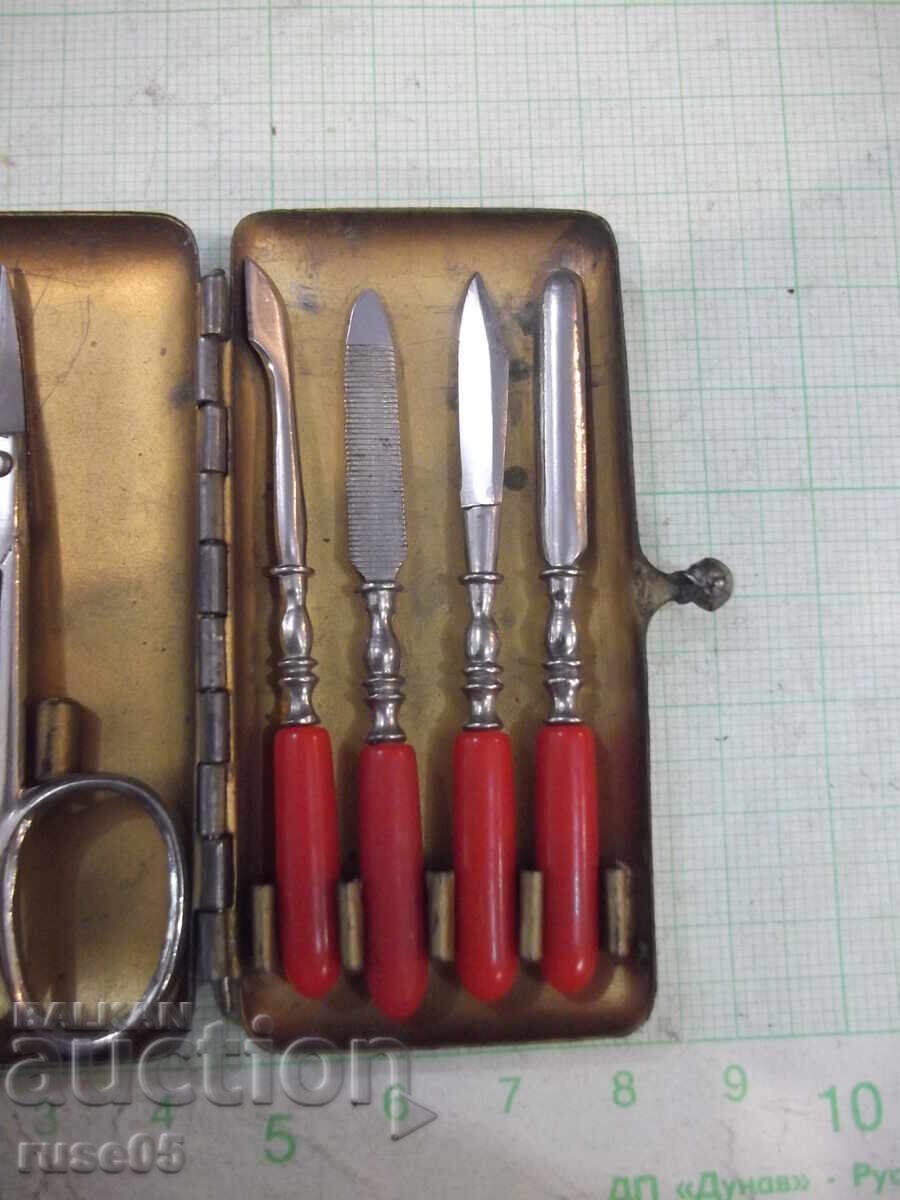 Old Manicure Kit with price 20.00 BGN | € 10.23