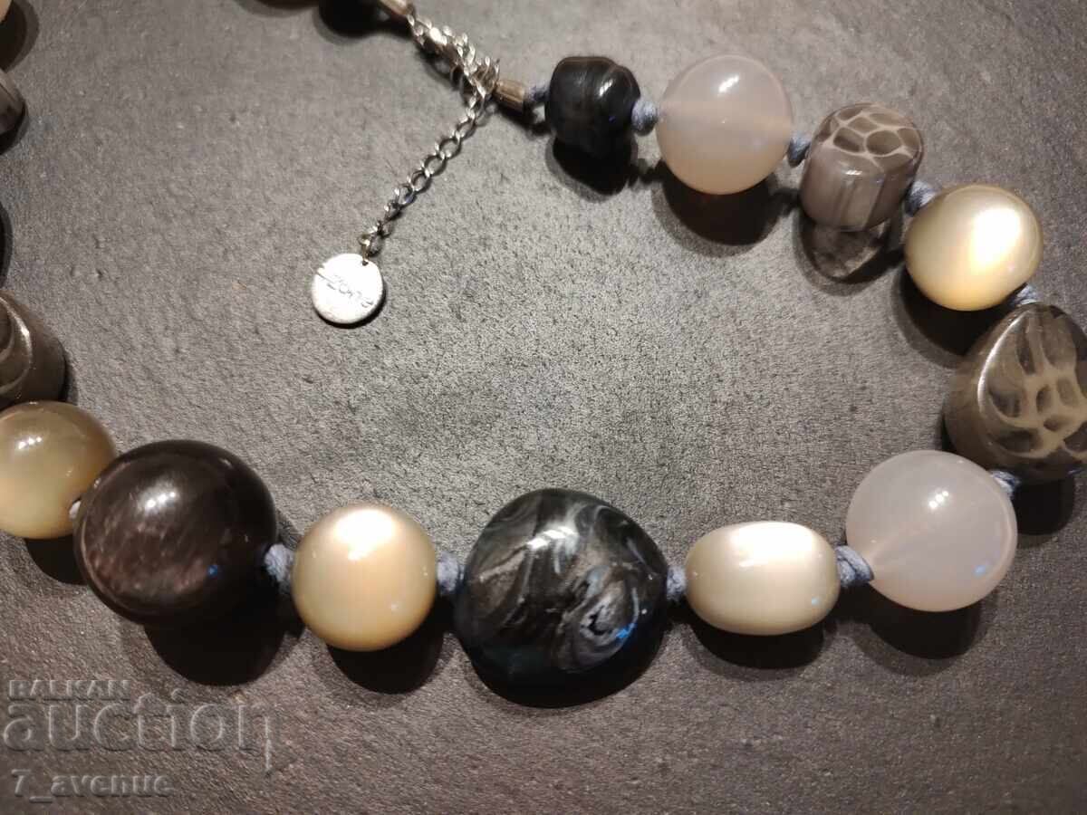 Delivery of Necklace, branded, 24.06.25