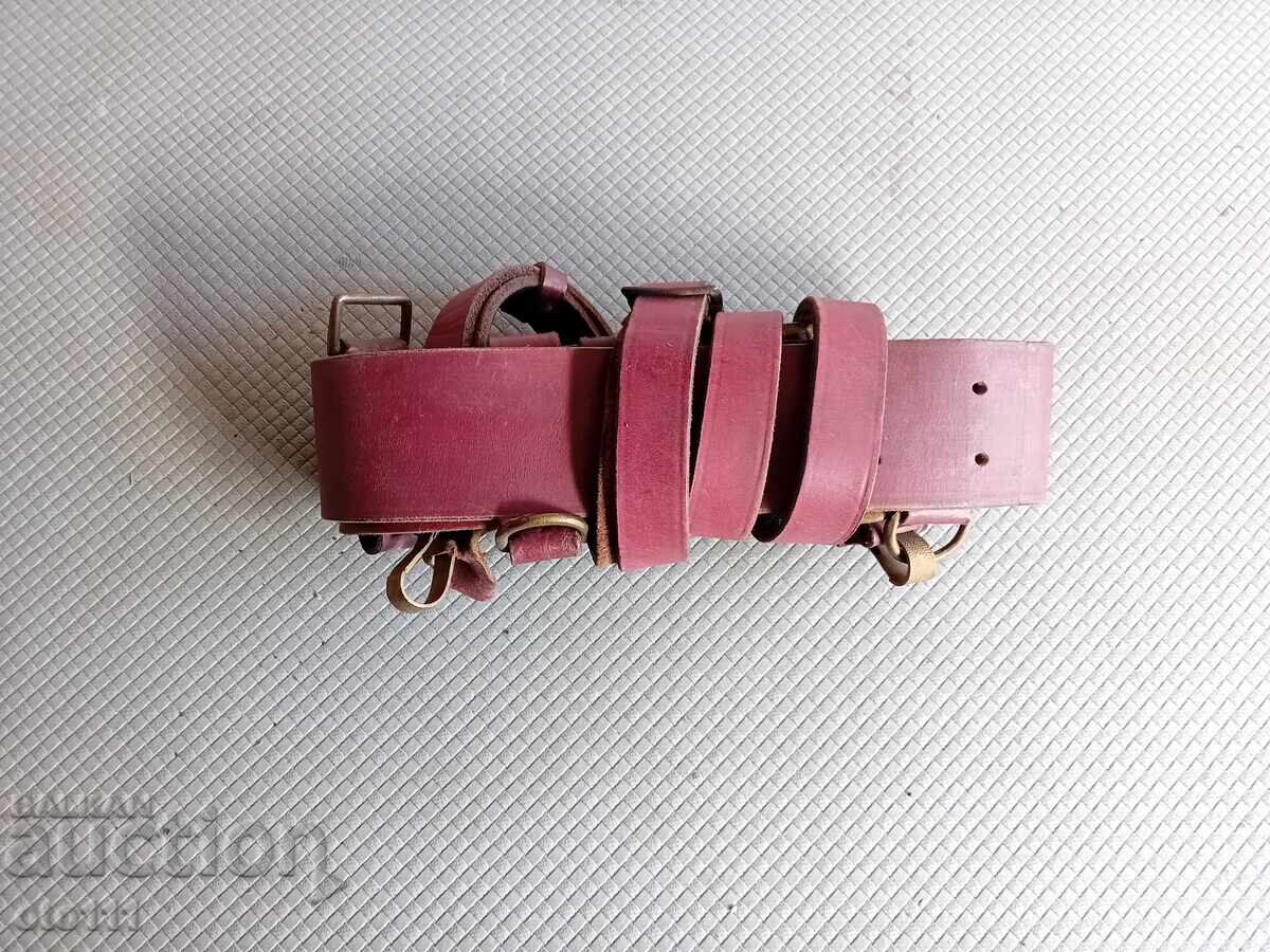 CUREA ROȘIE DE OFIȚER CU PORTUPEY REGATUL BULGARIA