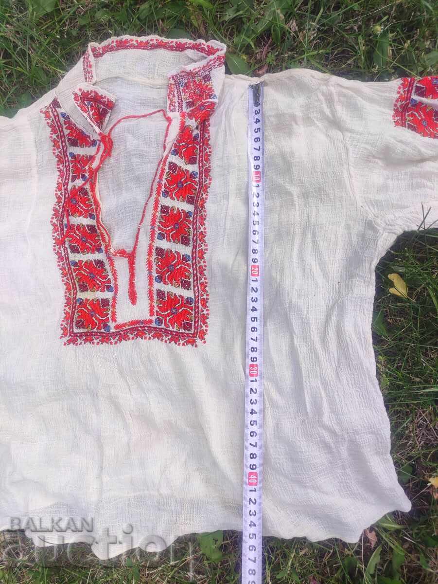 Φόρεμα μπλούζα με τιμή 1200.00 BGN | € 613.55 Φόρεμα μπλούζα με τιμή 1200.00 BGN | € 613.55