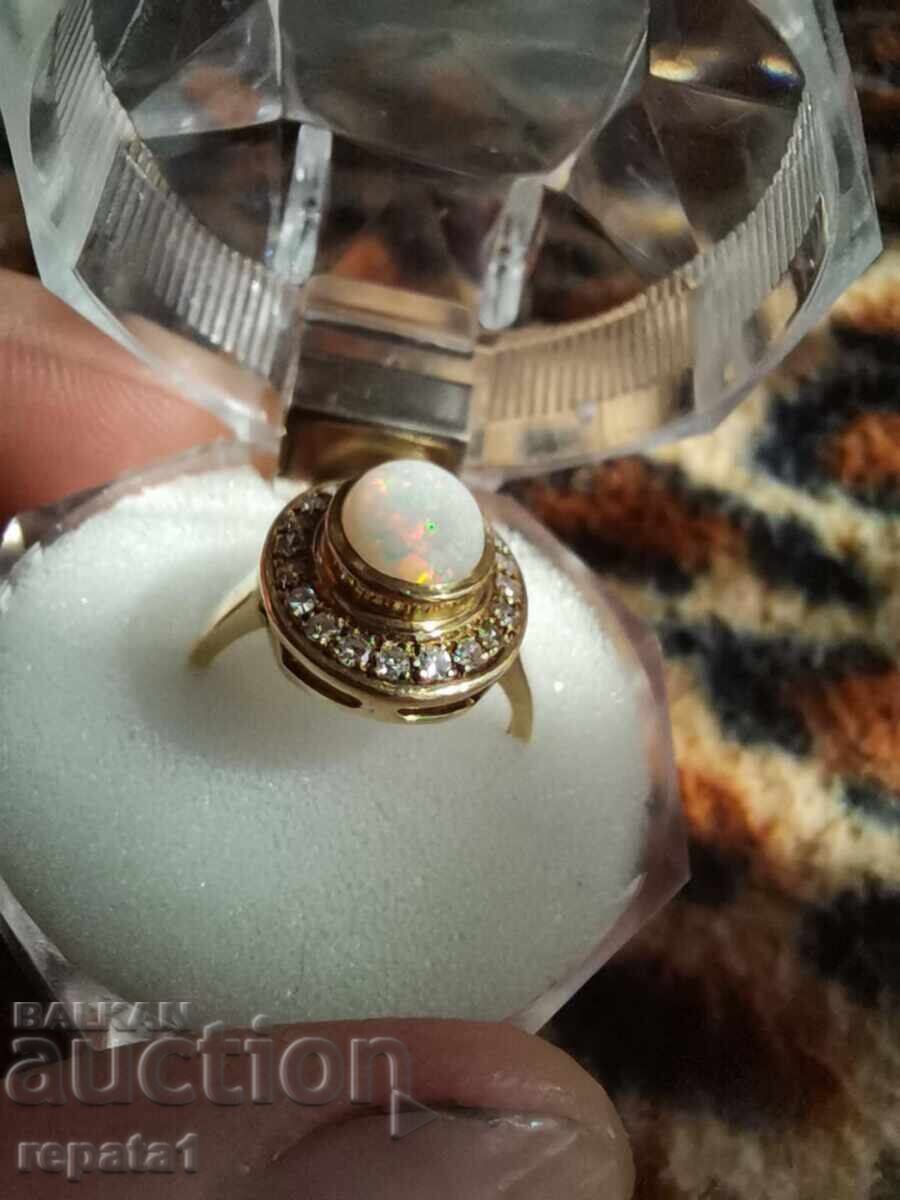 Gold ring with Diamonds with price 2600.00 BGN | € 1329.36