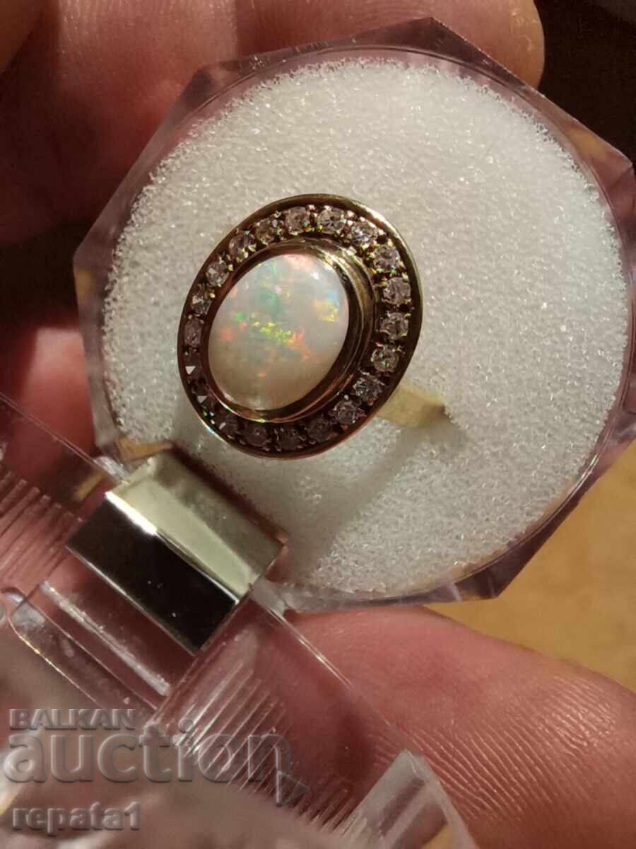 Gold ring with Diamonds - 6