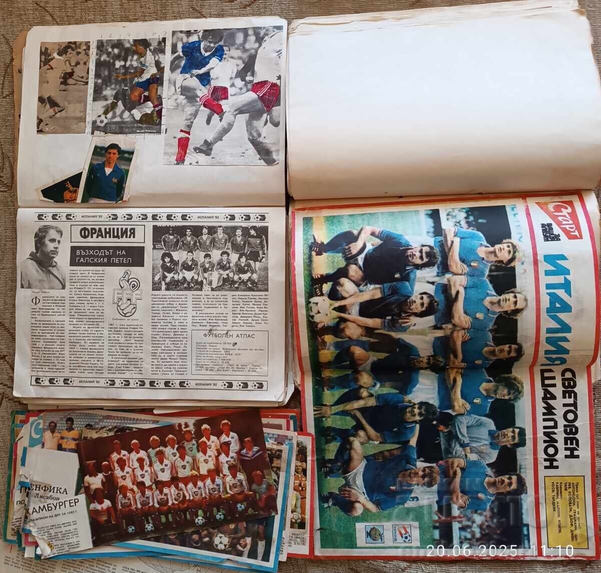 Delivery of Football team album from the newspaper Start + notebook with clippings