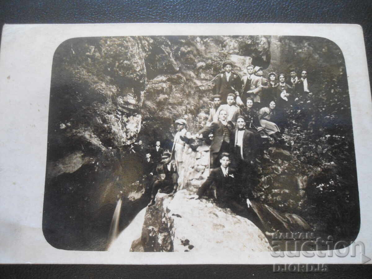 Стара снимка, с.Костенецъ,Баня подъ водопада, 24-25.Х.1925 г с цена 3.00 лв. | € 1.53