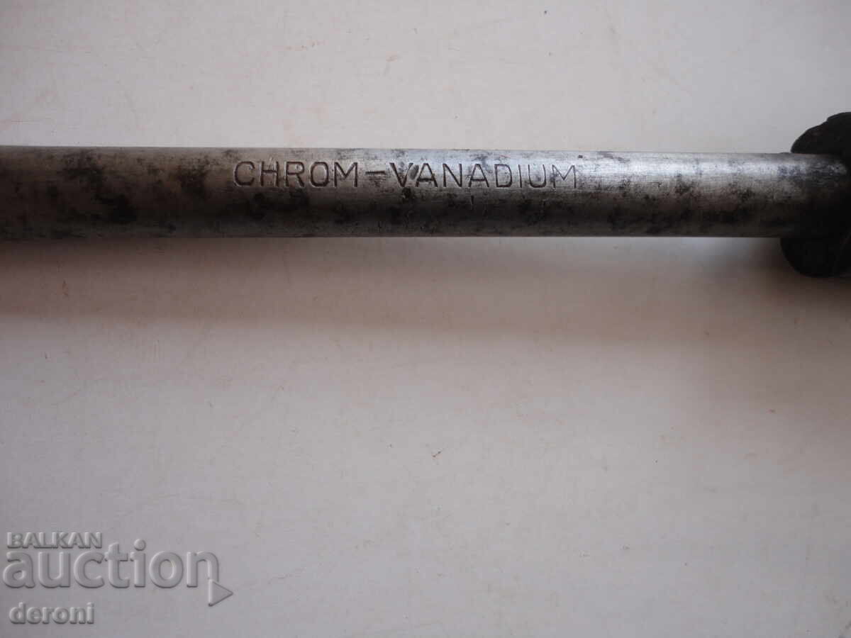Γερμανικό μεγάλο κατσαβίδι Chrom Vanadium 1 με τιμή 15.00 BGN | € 7.67