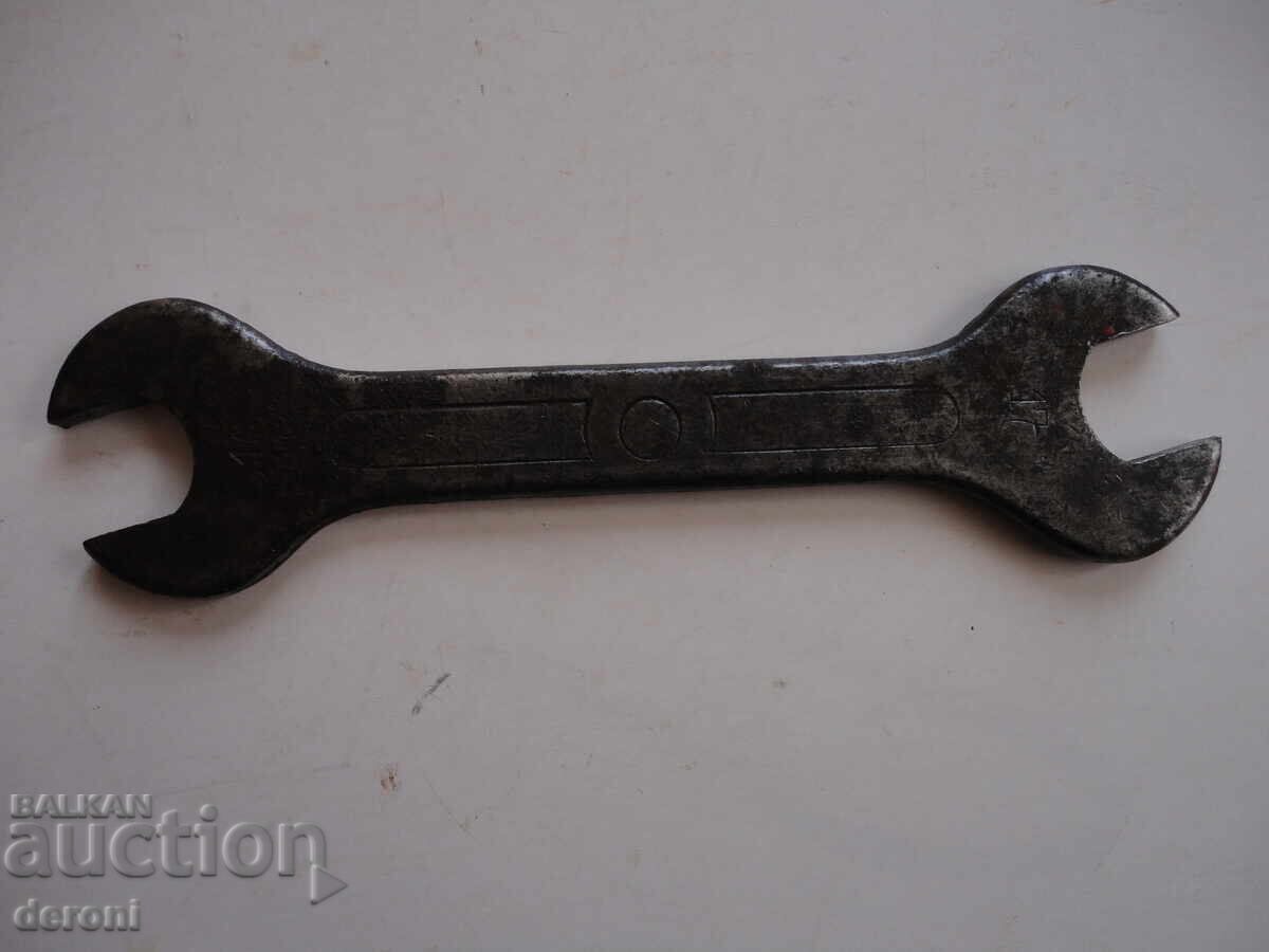 Delivery of German wrench 16/17